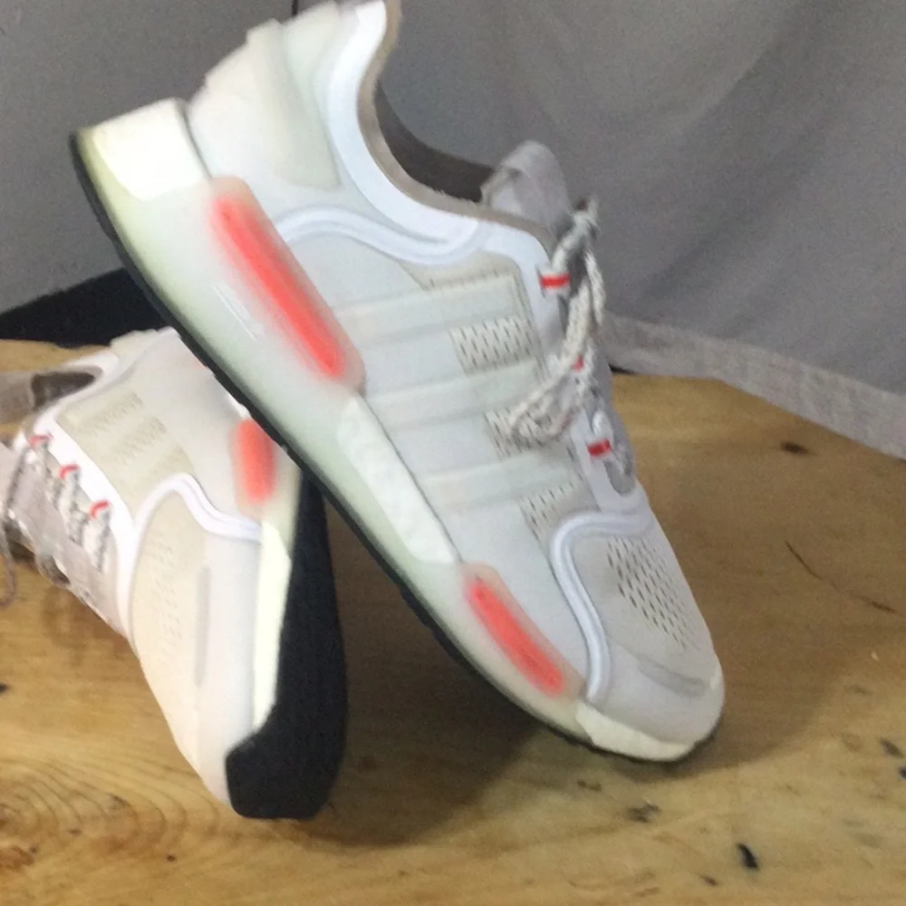 Women’s White Athletic Sneakers with Coral Accents